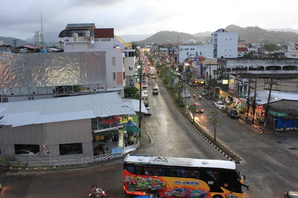 Mook Anda Hotel Phuket ภายนอก รูปภาพ
