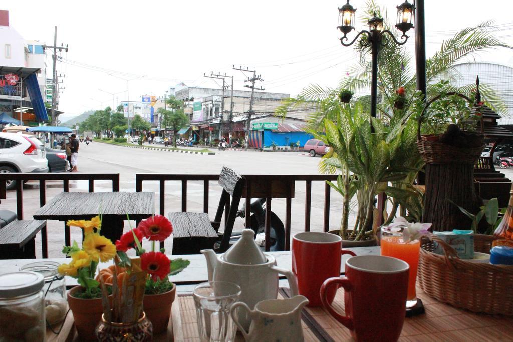 Mook Anda Hotel Phuket ภายนอก รูปภาพ
