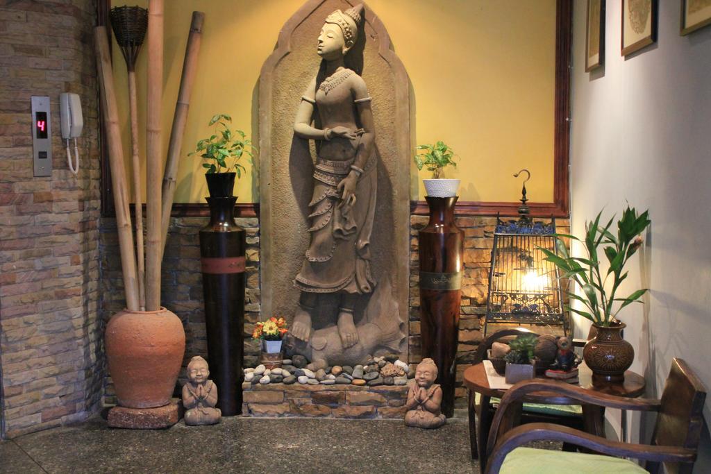Mook Anda Hotel Phuket ภายนอก รูปภาพ